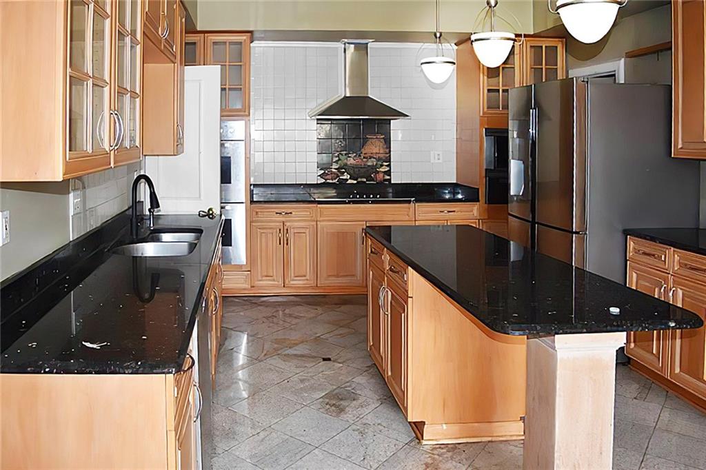 40 CHATEAU HAUT BRION Drive