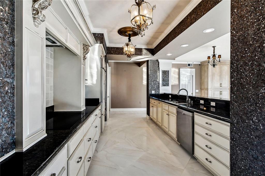 Mandeville, Louisiana 70448, United States, 3 Bedrooms Bedrooms, ,3 BathroomsBathrooms,Residential,Active,237437