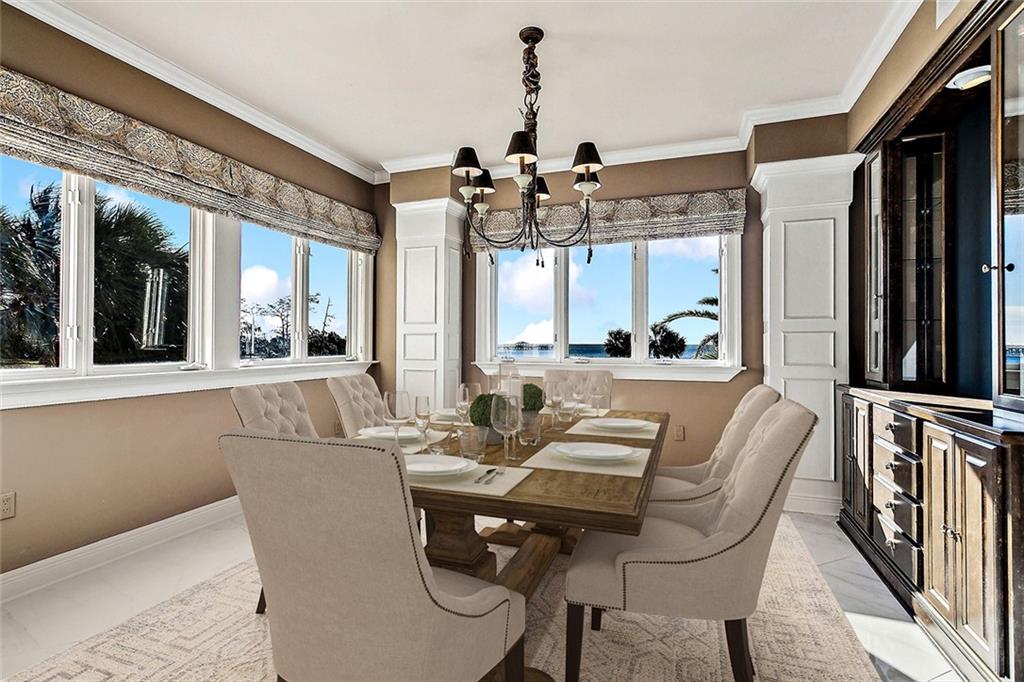 Mandeville, Louisiana 70448, United States, 3 Bedrooms Bedrooms, ,3 BathroomsBathrooms,Residential,Active,237437