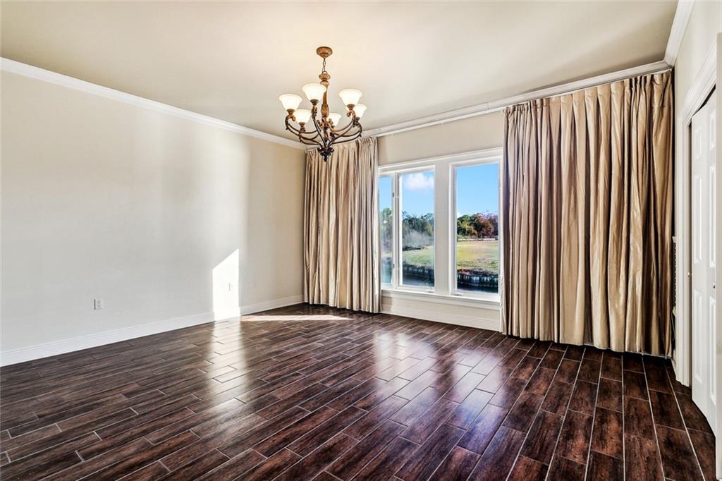 Mandeville, Louisiana 70448, United States, 3 Bedrooms Bedrooms, ,3 BathroomsBathrooms,Residential,Active,237437