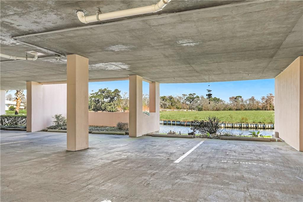 Mandeville, Louisiana 70448, United States, 3 Bedrooms Bedrooms, ,3 BathroomsBathrooms,Residential,Active,237437