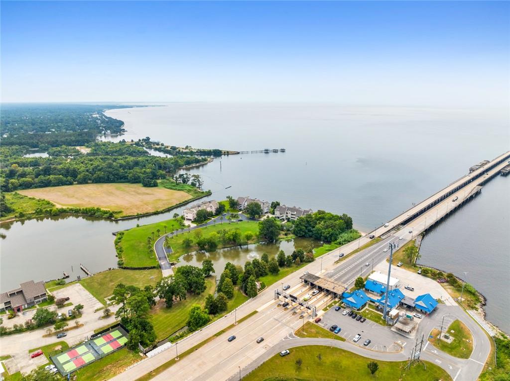 Mandeville, Louisiana 70448, United States, 3 Bedrooms Bedrooms, ,3 BathroomsBathrooms,Residential,Active,237437