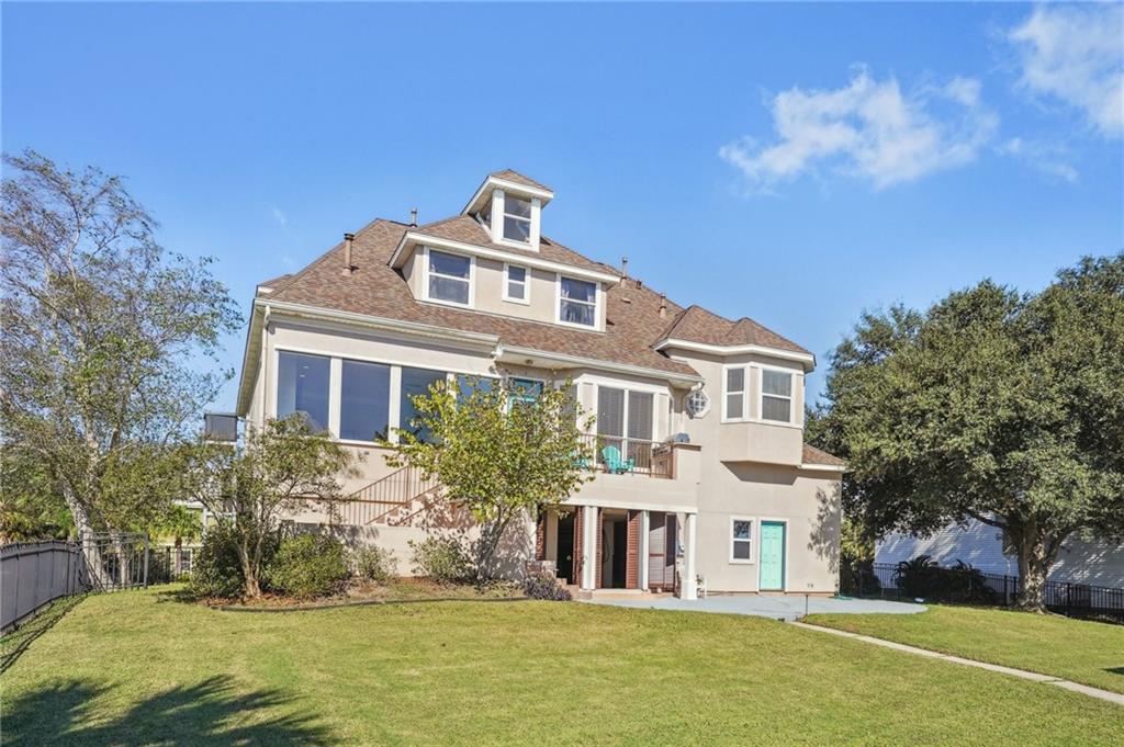 1056 PENINSULA Drive