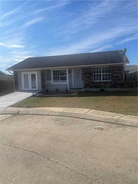 12 AVOYELLES Place New Orleans LA 70129