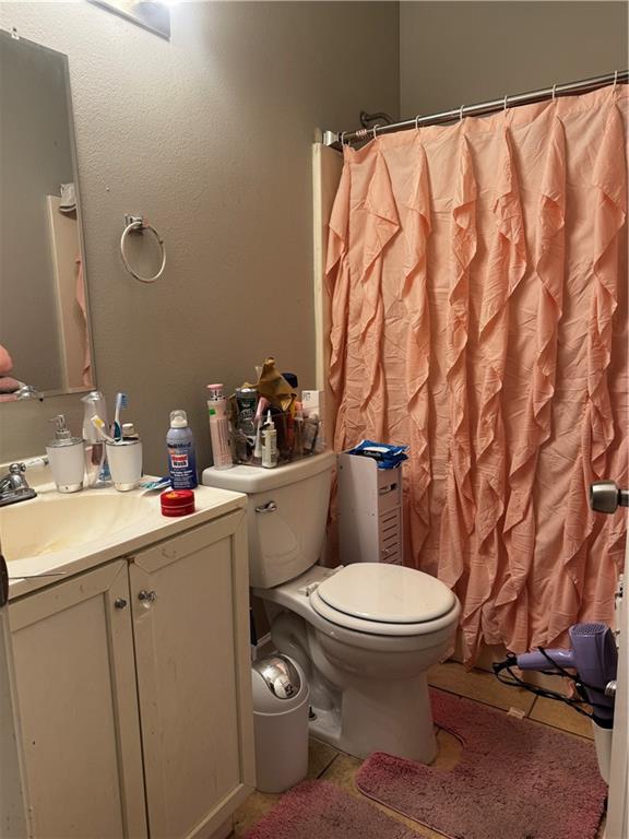 1207 25 S CLARK Street