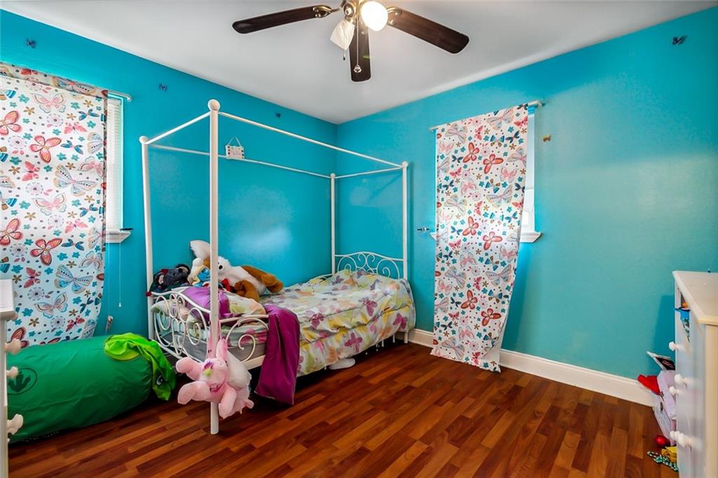 Photo 10 of 18 of 10114 PRESSBURG Street house