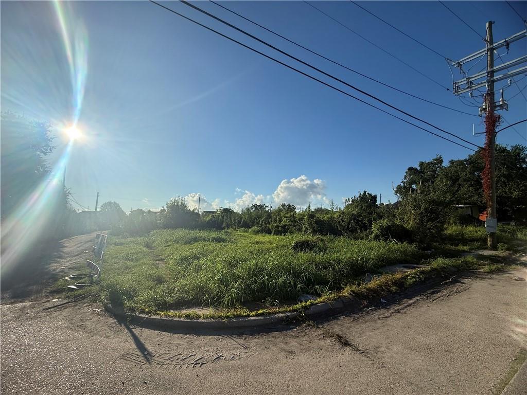 3239 JOHNNY JACKSON JR Boulevard
