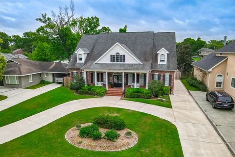 285 WALTER Road River Ridge LA 70123