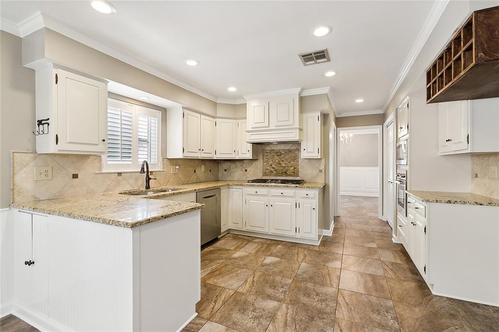 Photo 6 of 27 of 29 BELLE HELENE Drive house