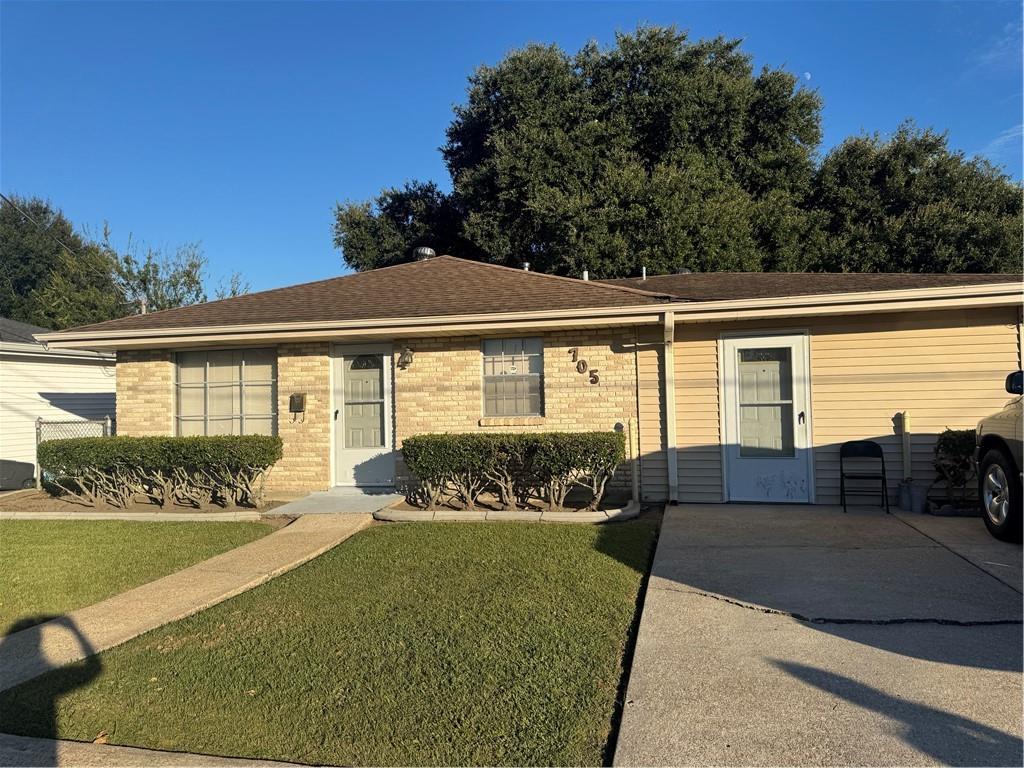 705 N CUMBERLAND Drive