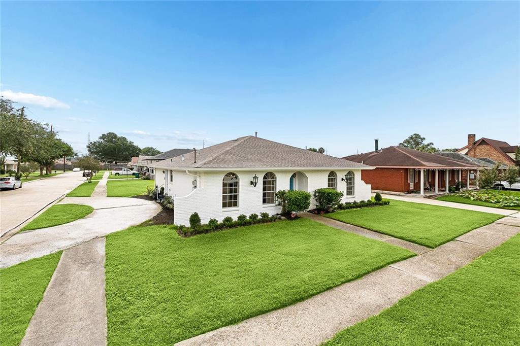2017 HOUMA Boulevard