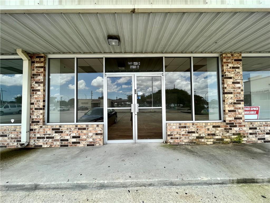 Photo 1 of 7 — 1091 AVENUE H A, Westwego, LA 70094