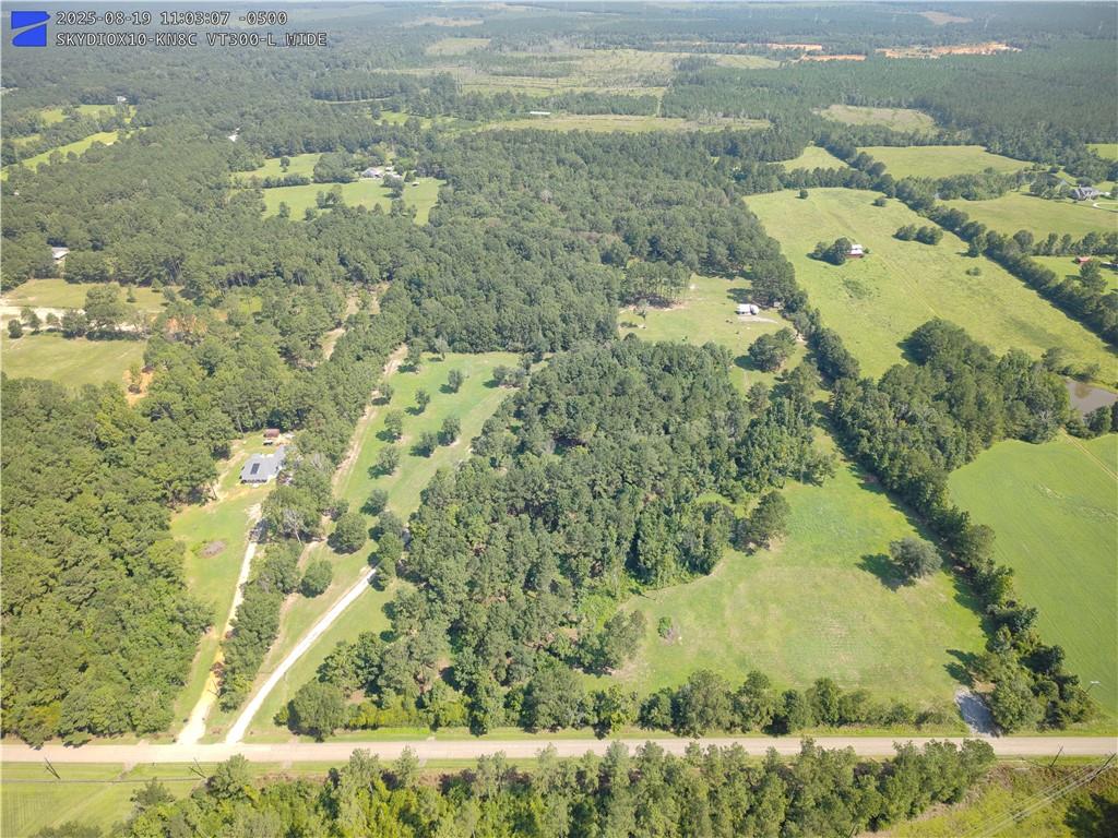 18035  A,B & C LA TUNG Road