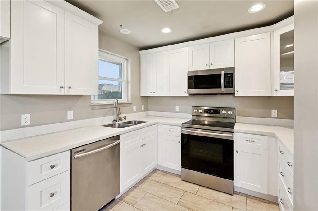 2108 RIVER QUEEN Drive