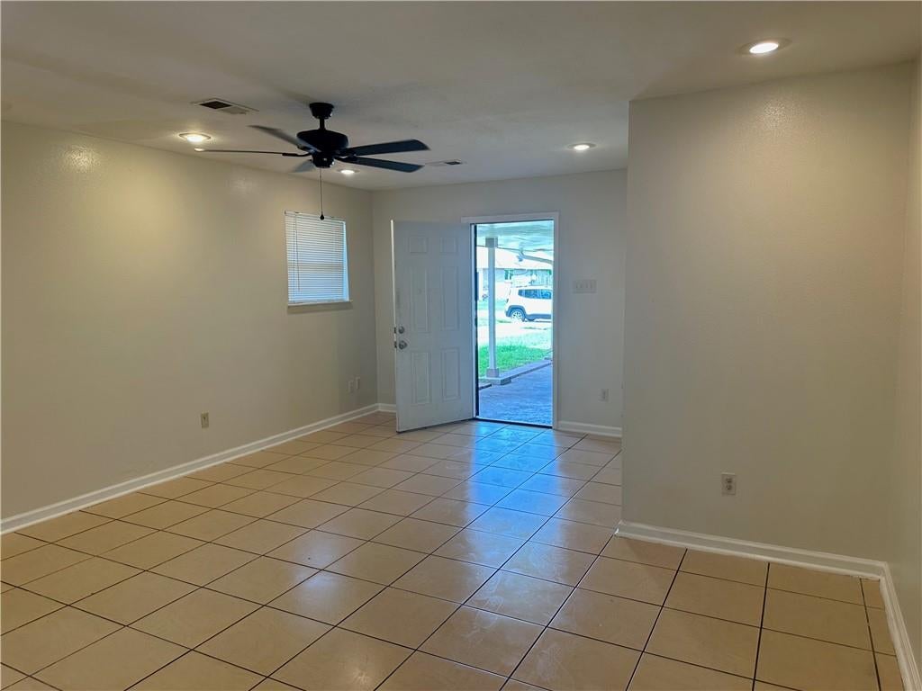 8811 13 BUNKER HILL Road