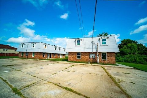 2624 ANGELIQUE Drive D Violet LA 70092