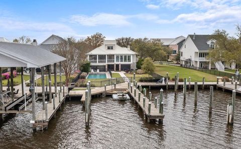 125 MABEL Drive Madisonville LA 70447