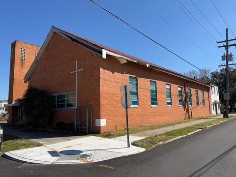 3524 LASALLE Street New Orleans LA 70115