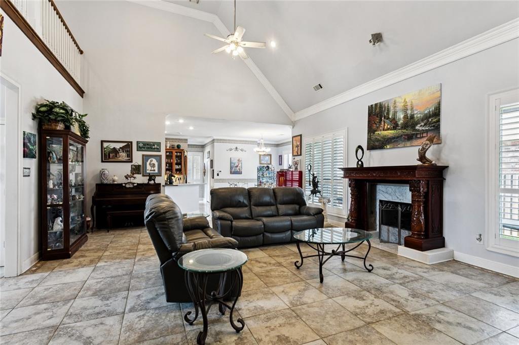 4401 RUE PLACE PONTCHARTRAIN