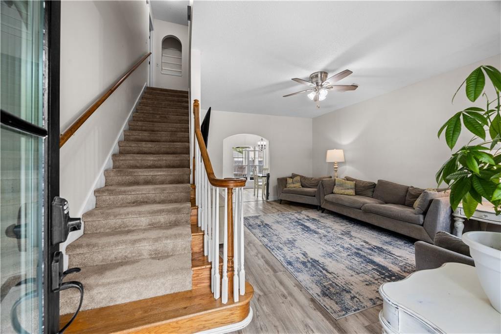 211 MADEWOOD Drive