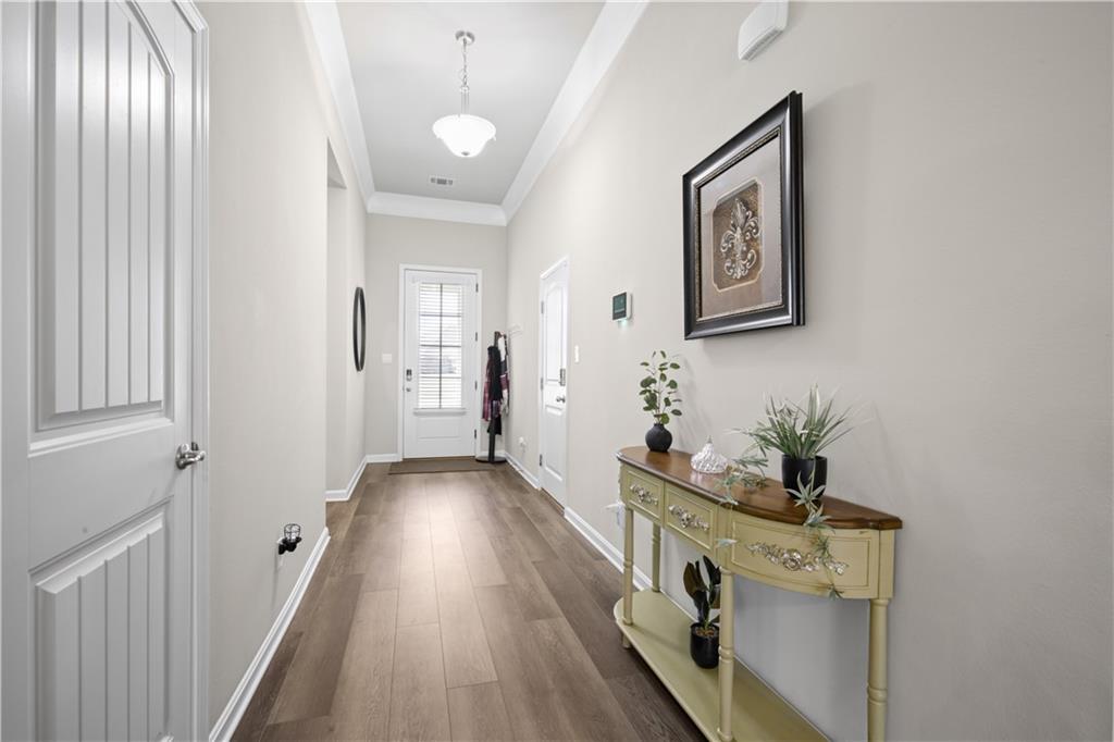 5453 IRIS HOLLOW Road