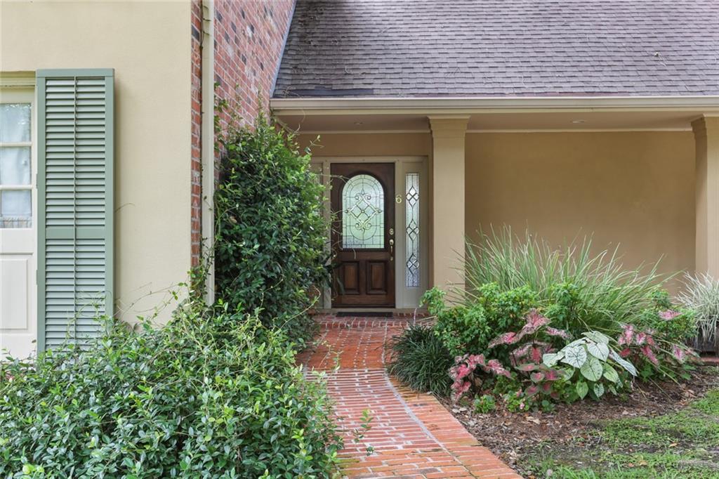 6 MARY RIDGE Court