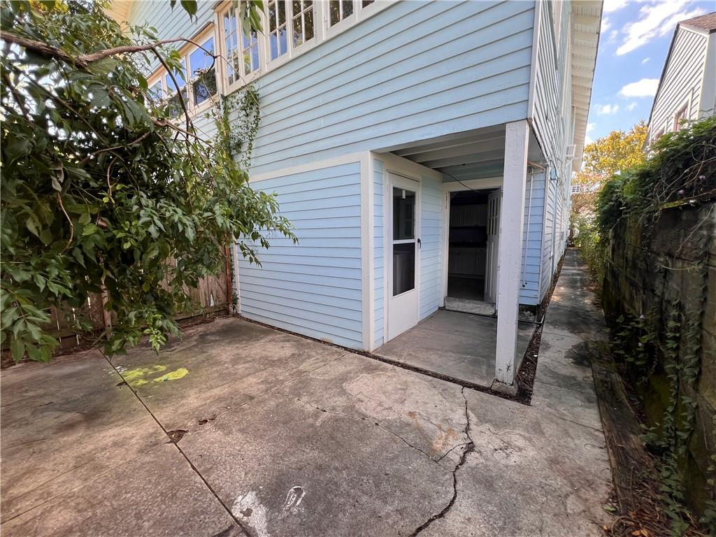 New Orleans, Louisiana 70119, United States, 2 Bedrooms Bedrooms, ,1 BathroomBathrooms,Residential,Active,41946