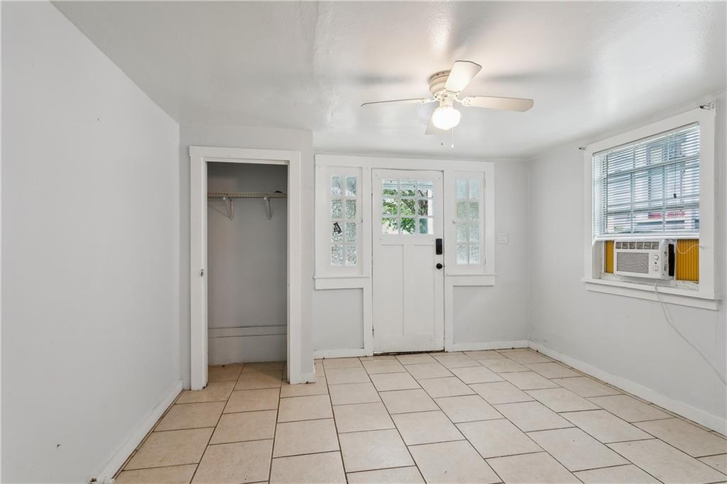 New Orleans, Louisiana 70119, United States, 2 Bedrooms Bedrooms, ,1 BathroomBathrooms,Residential,Active,41946