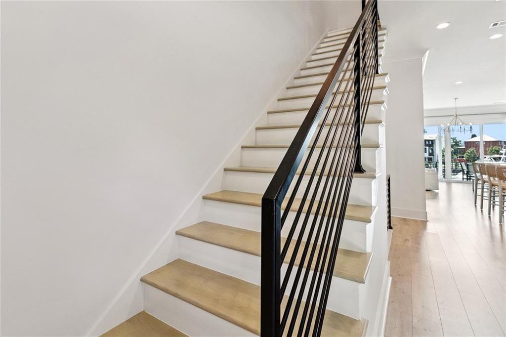 Mandeville, Louisiana 70471, United States, 3 Bedrooms Bedrooms, ,3 BathroomsBathrooms,Residential,Active,180828