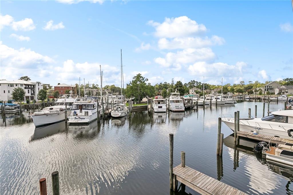 Mandeville, Louisiana 70471, United States, 3 Bedrooms Bedrooms, ,3 BathroomsBathrooms,Residential,Active,180828