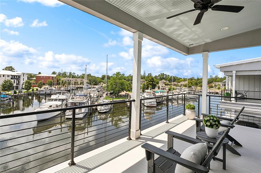 Mandeville, Louisiana 70471, United States, 3 Bedrooms Bedrooms, ,3 BathroomsBathrooms,Residential,Active,180828