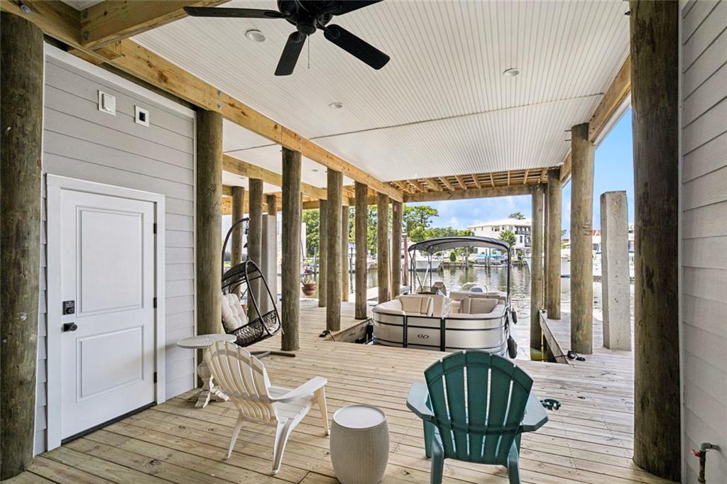 Mandeville, Louisiana 70471, United States, 3 Bedrooms Bedrooms, ,3 BathroomsBathrooms,Residential,Active,180828