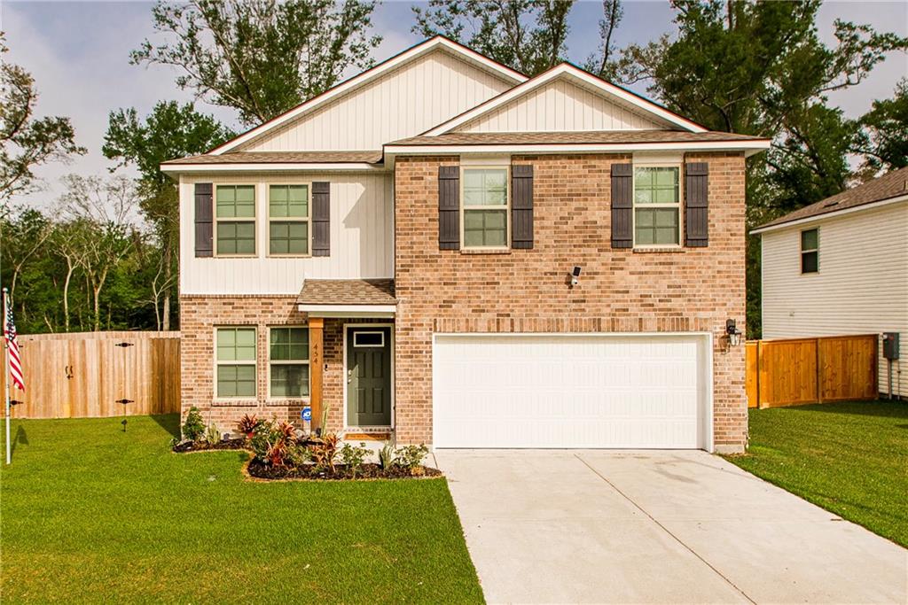 454 PRETTY ACRES Avenue