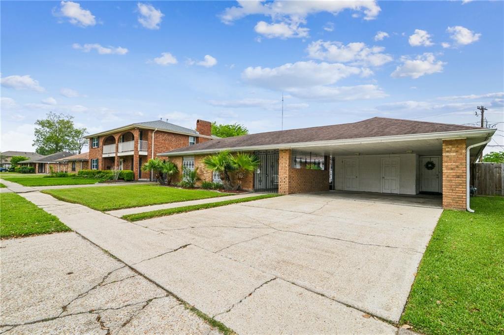 1929 CAROL SUE Avenue