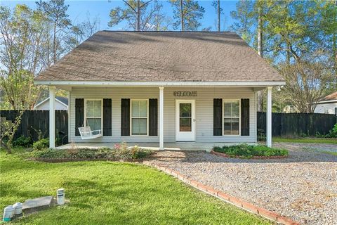 14448 LAKE TAHOE Drive Covington LA 70433