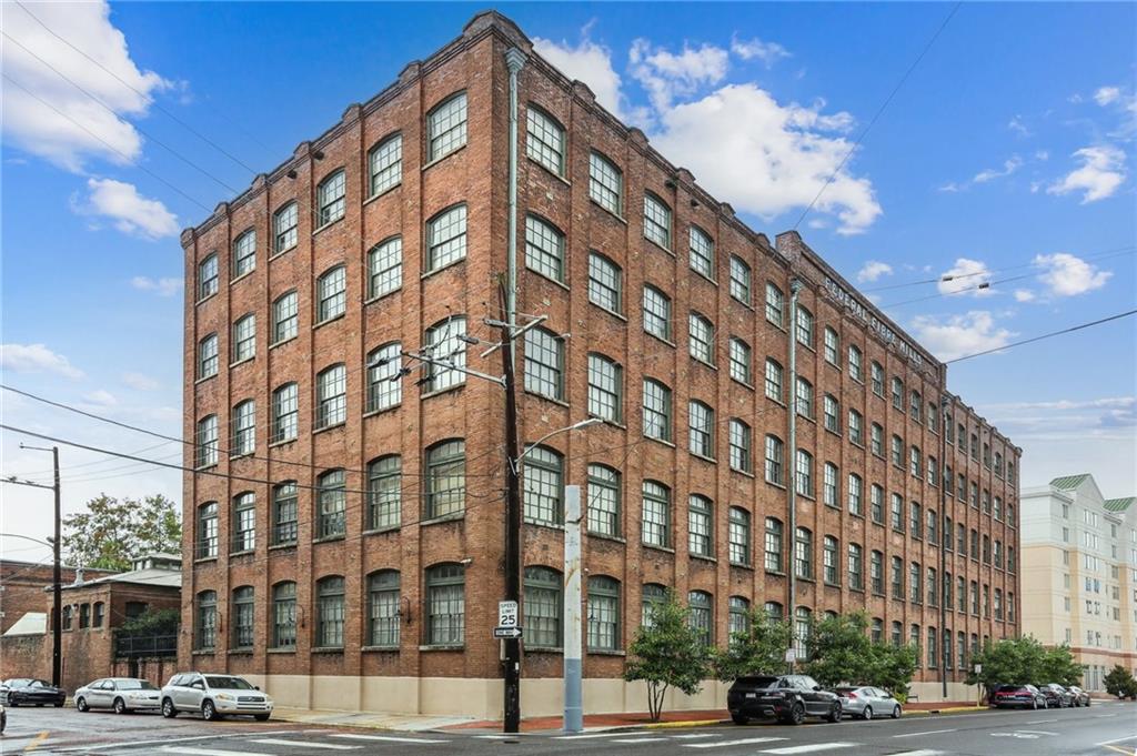 1107 S PETERS Street 508