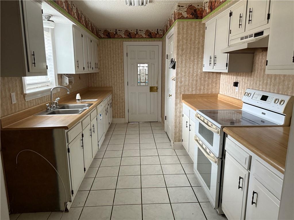 604 LAKE SUPERIOR Drive