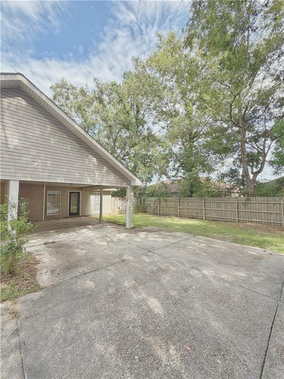 Photo 1 of 11 — 14234 WOODLANDS Drive 89, Hammond, LA 70401