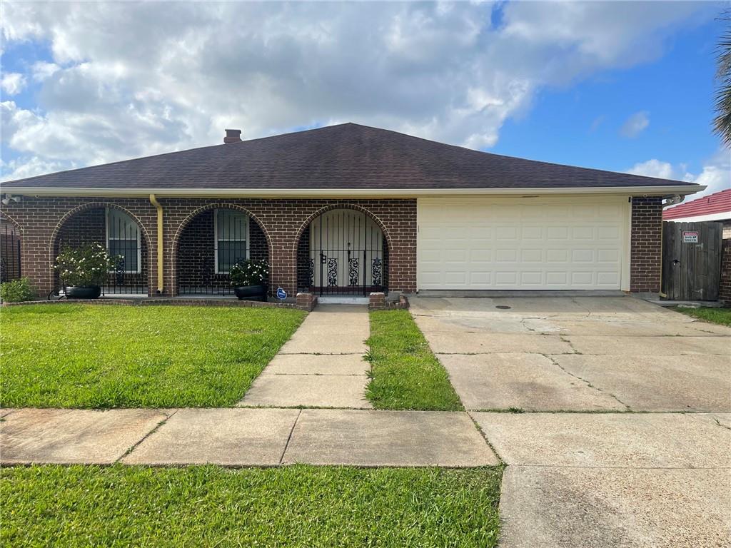 Photo 1 of 18 — 2248 STALL Drive, Harvey, LA 70058