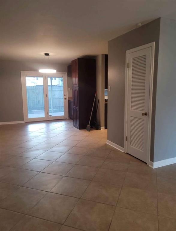 230 TERRY PKW Parkway F