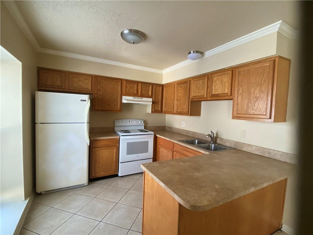 3005 LAKE VILLA Drive 6