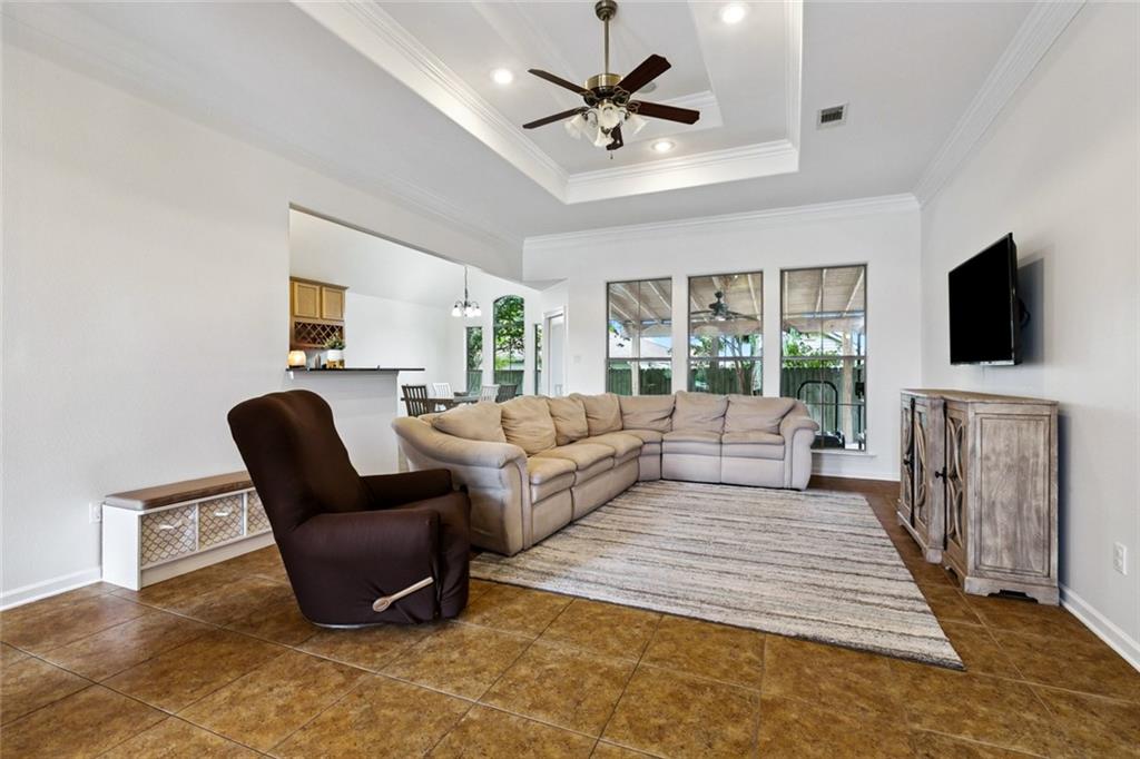 402 SOUTH PIN OAK Drive