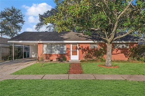 9929 PAULA Drive River Ridge LA 70123