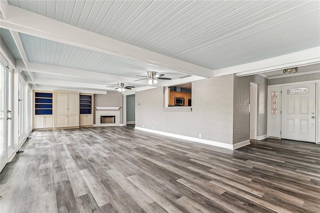 101 LEVEE VIEW Drive
