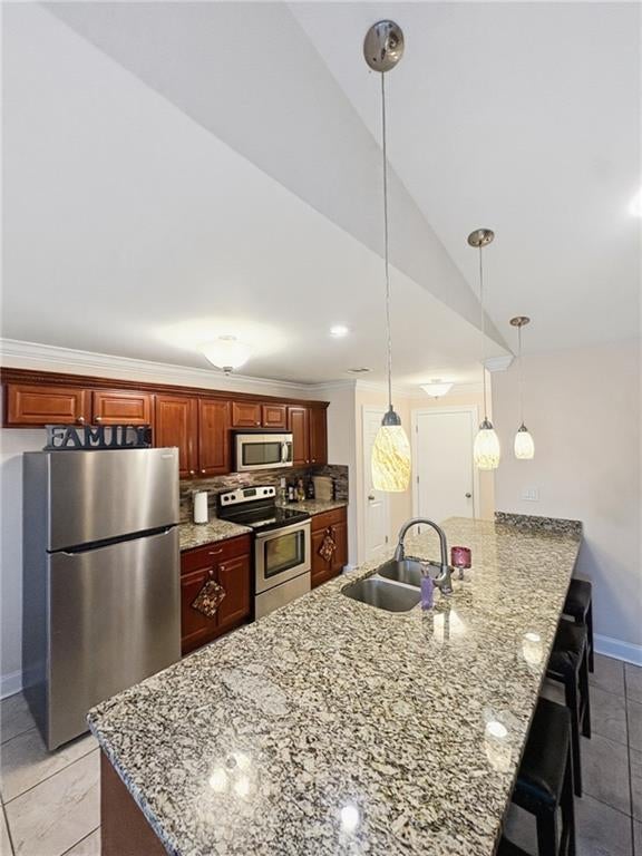 6991 PINEBROOK Drive