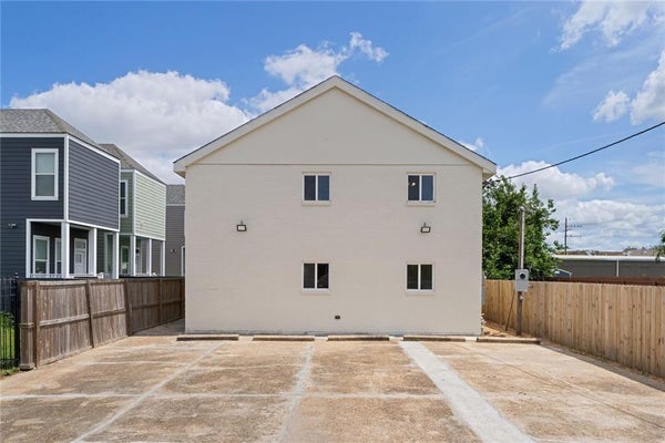 1318 S SALCEDO ST # 101, NEW ORLEANS, LA 70125 - Image b05f345b74cca298efe6fca10da65f2e/1823630438
