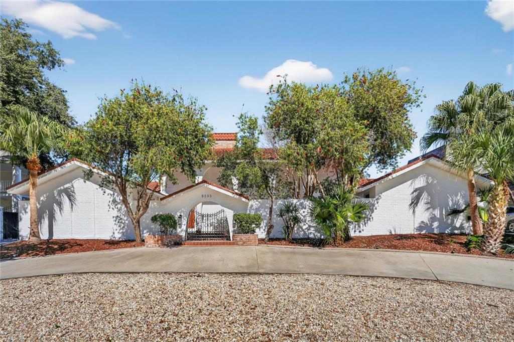 5233 CLEVELAND Place