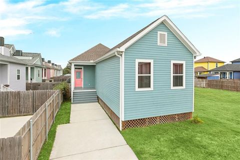 1225 S DUPRE Street New Orleans LA 70125