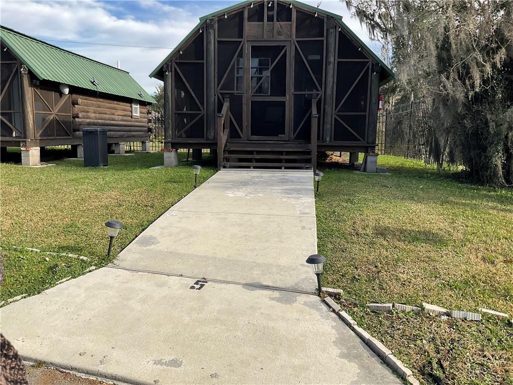 7040 BARATARIA Boulevard