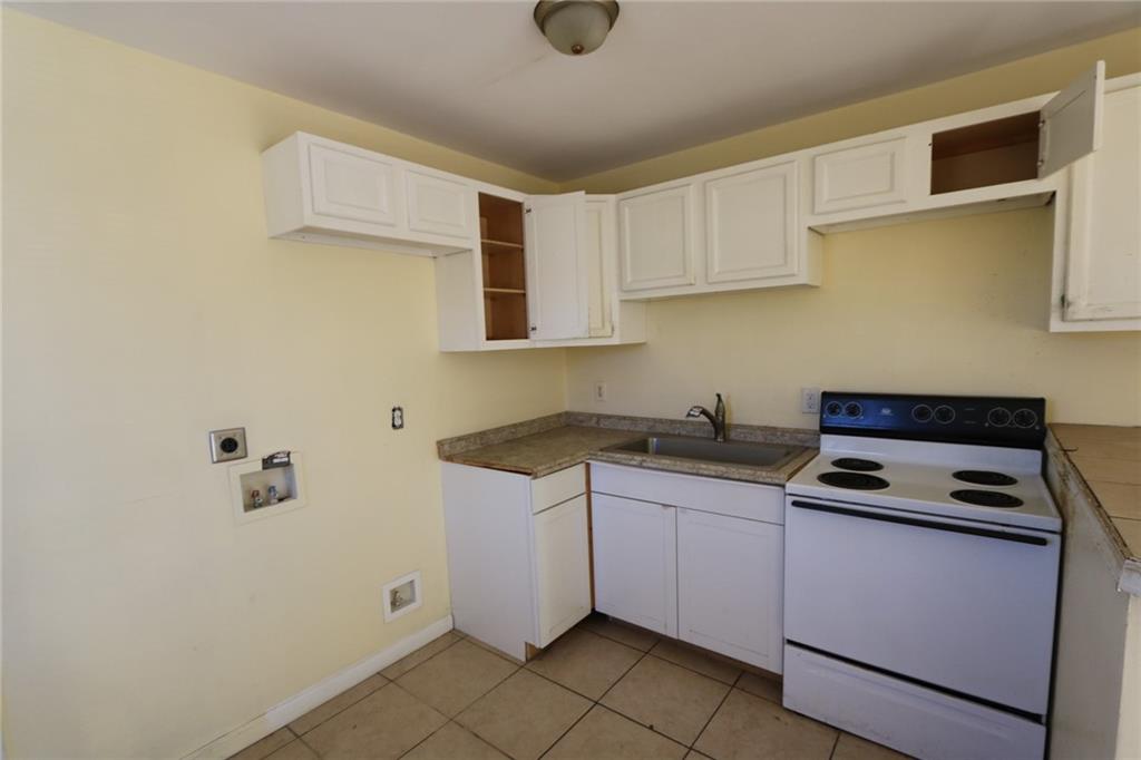 2237 39 HARMONY Street